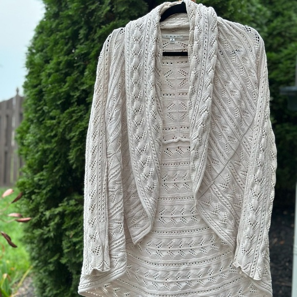 CAbi Cable Knit Cotton Cream Sweater - Picture 11 of 11